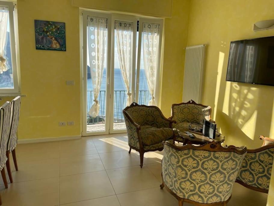 Ocean View Villa With Fast Wi-Fi And Elevator To Town Levanto Kültér fotó